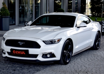 2017 FORD MUSTANG