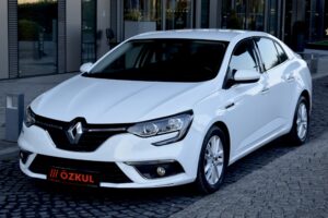 2018 RENAULT MEGANE