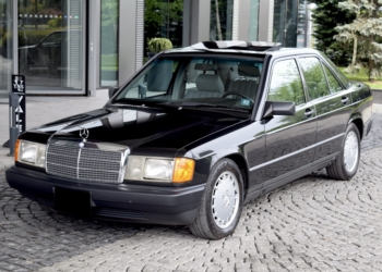 1987 MERCEDES 190E