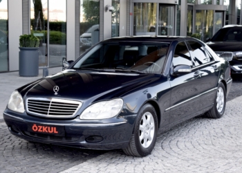 1999 MERCEDES S320