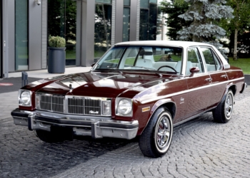 1976 OLDSMOBILE OMEGA
