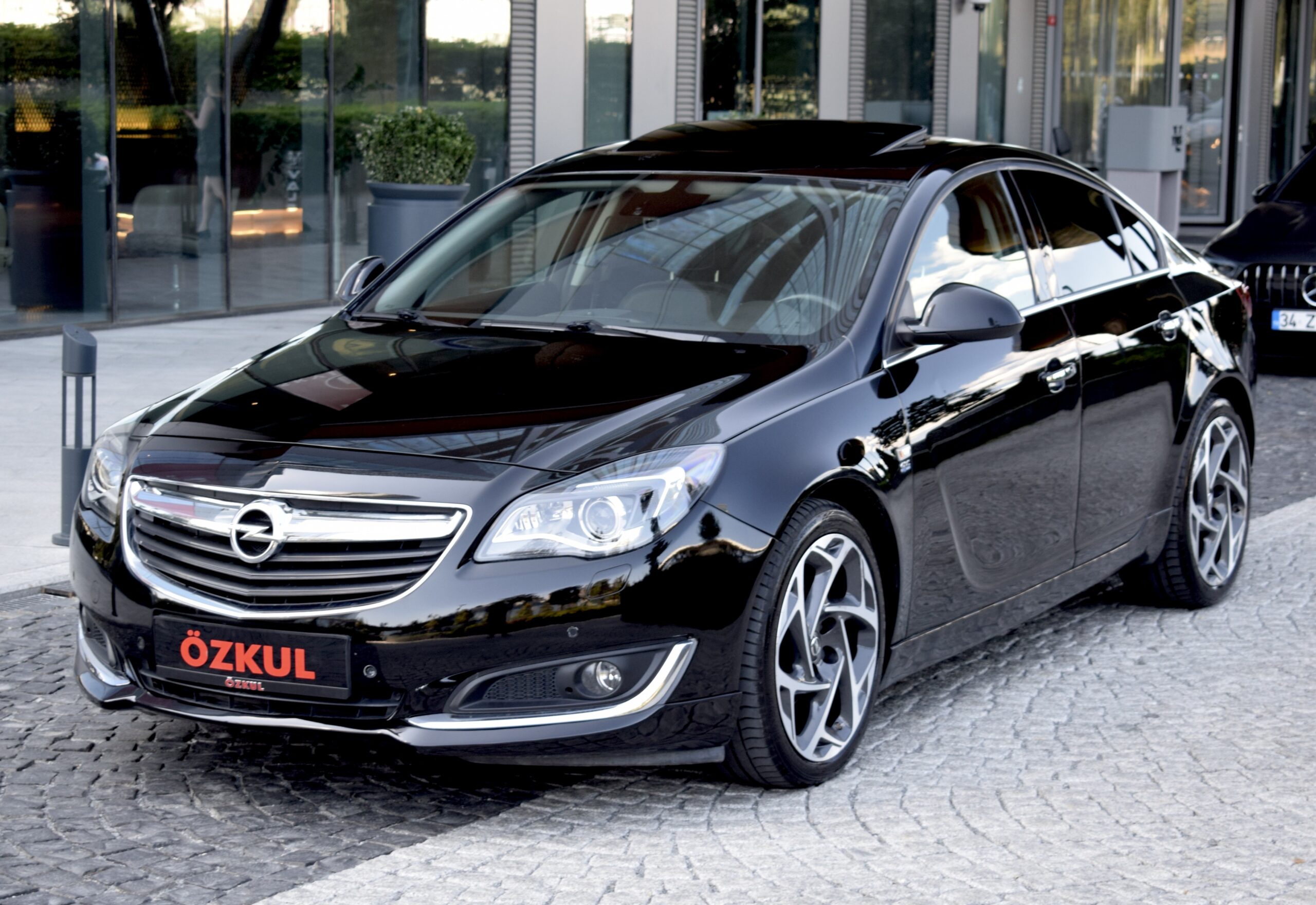 2017 OPEL INSIGNIA