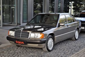 1991 MERCEDES 190E