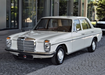 1973 MERCEDES 230.6 ORİJİNAL 105.000 KM’DE